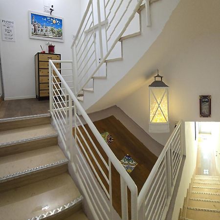 B&B 106 Maison De Charme Mola di Bari Exterior foto