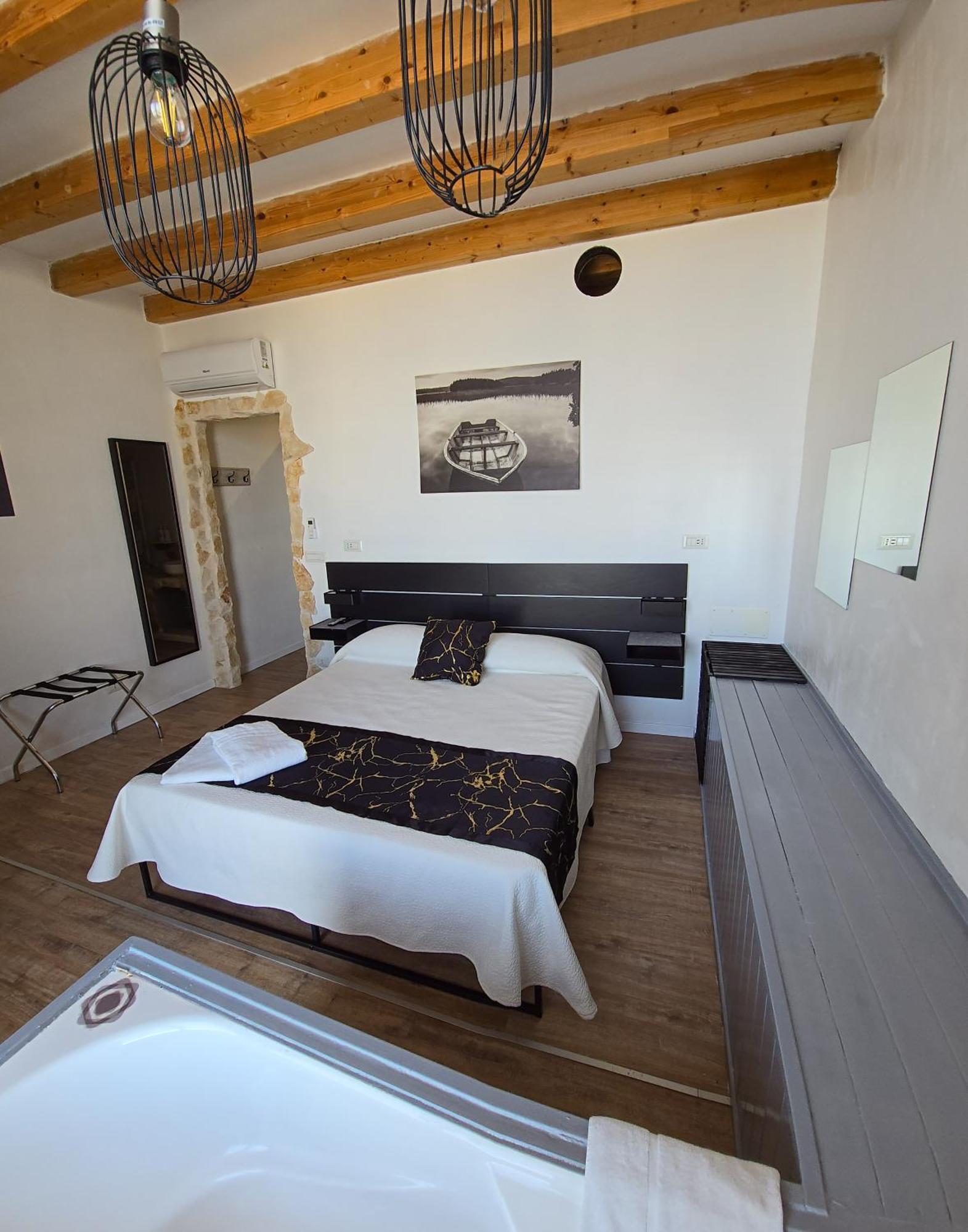 B&B 106 Maison De Charme Mola di Bari Exterior foto