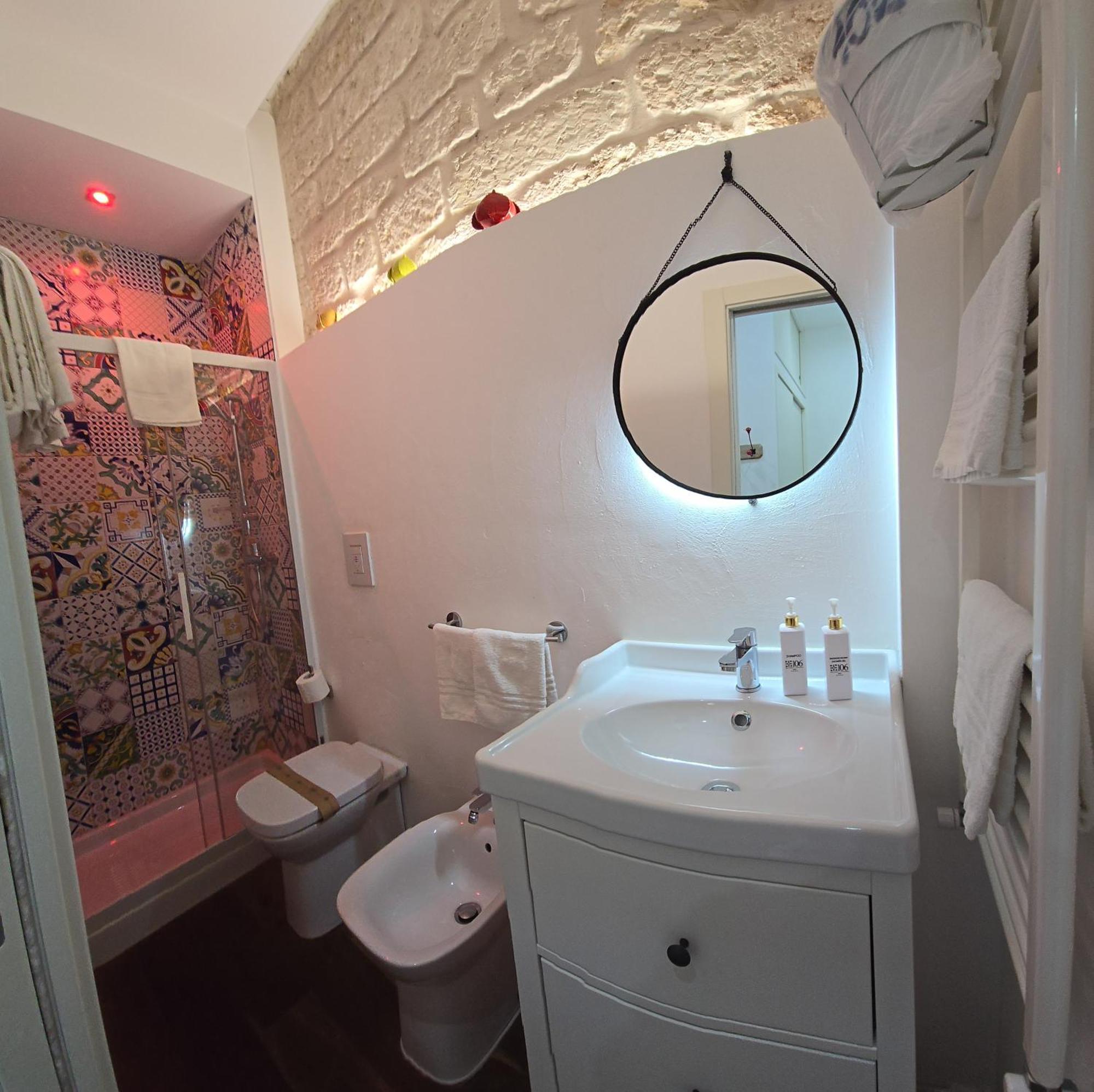 B&B 106 Maison De Charme Mola di Bari Exterior foto