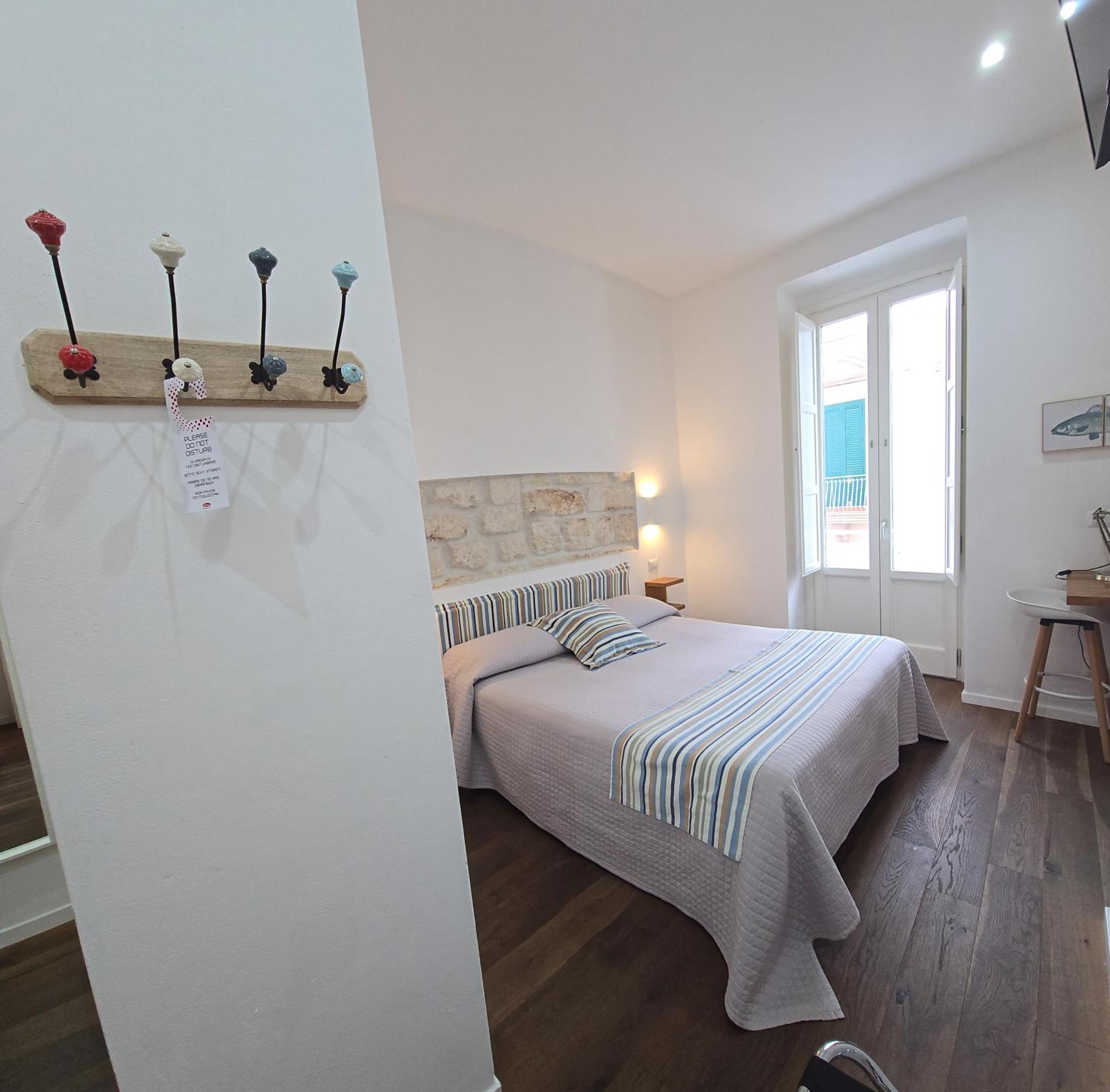 B&B 106 Maison De Charme Mola di Bari Exterior foto