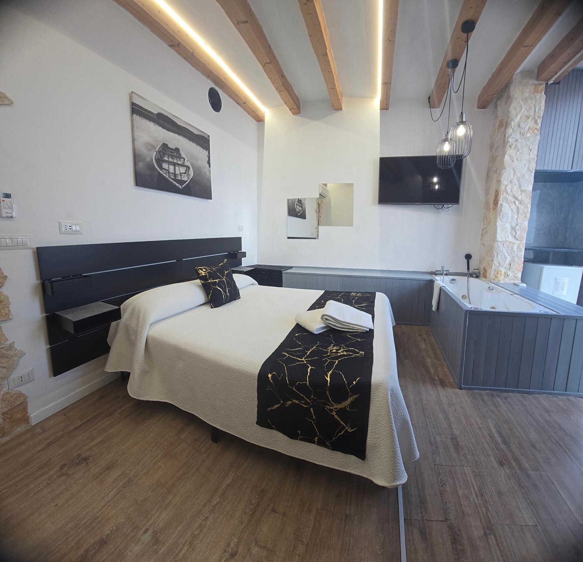 B&B 106 Maison De Charme Mola di Bari Exterior foto
